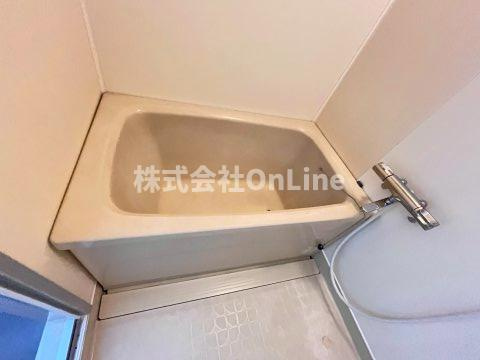 東大阪市荒本新町の賃貸マンションの浴室