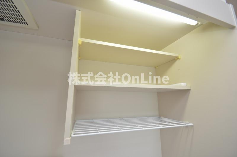 東大阪市宝持１丁目の賃貸マンションの収納
