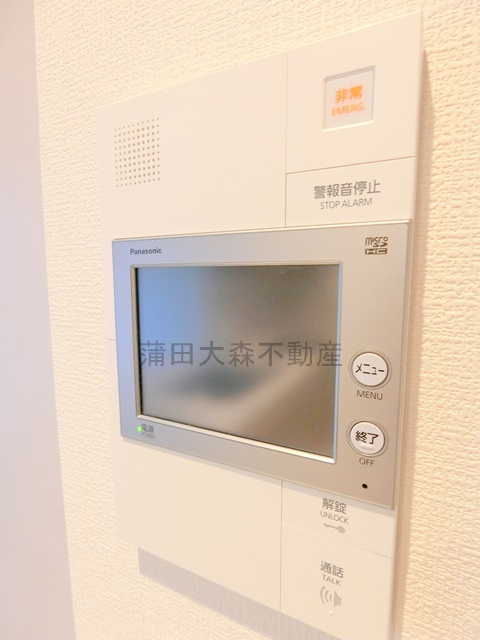 ザ・ケンジントン・レジデンス上池台の設備|モニター付きインターフォン
