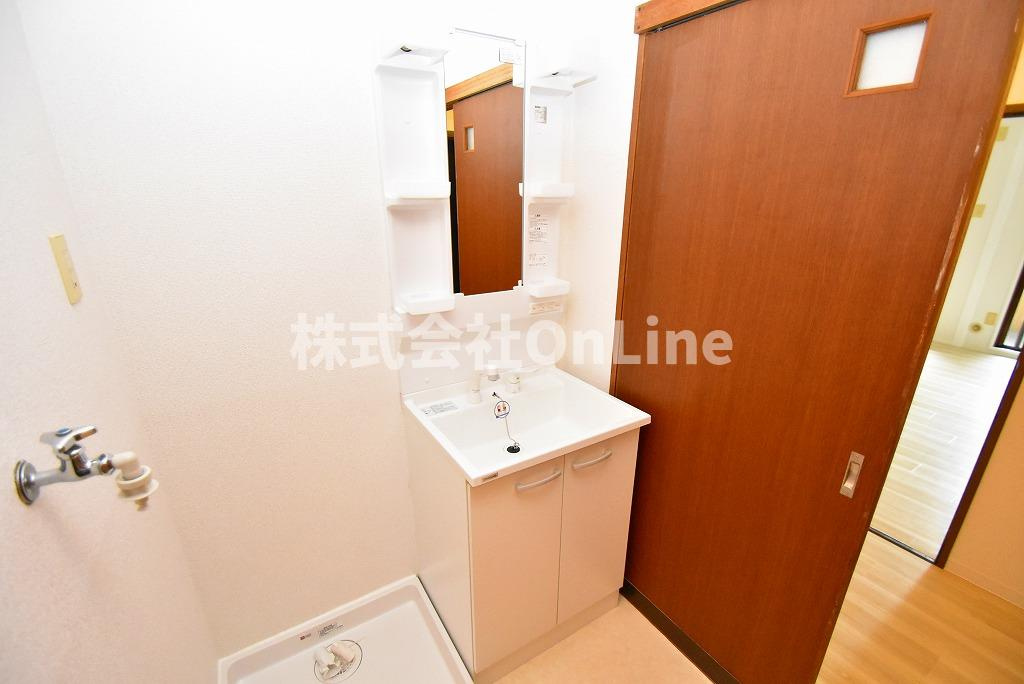 東大阪市足代北２丁目の賃貸マンションの独立洗面台