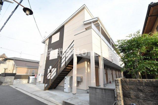 東大阪市衣摺３丁目のアパートの外観