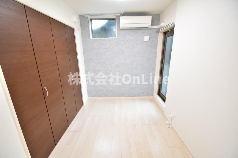 東大阪市俊徳町１丁目のアパートの洋室