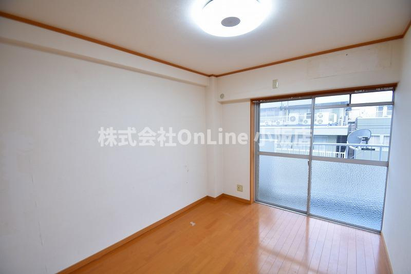 東大阪市小阪本町１丁目の賃貸マンションの子供部屋
