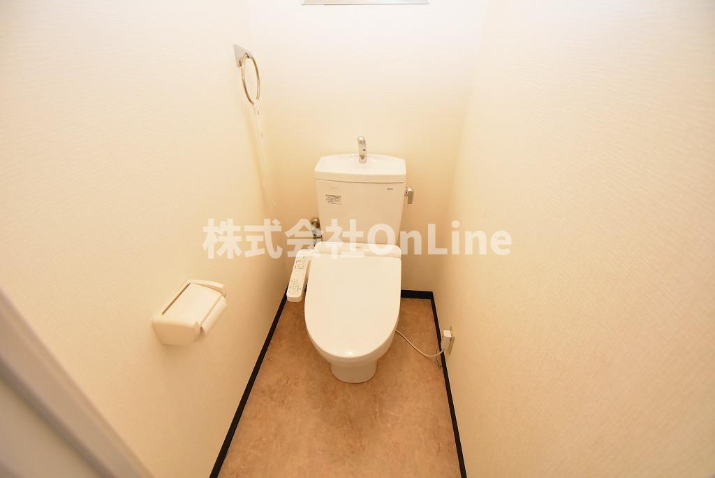 東大阪市西堤本通東３丁目の賃貸マンションのトイレ