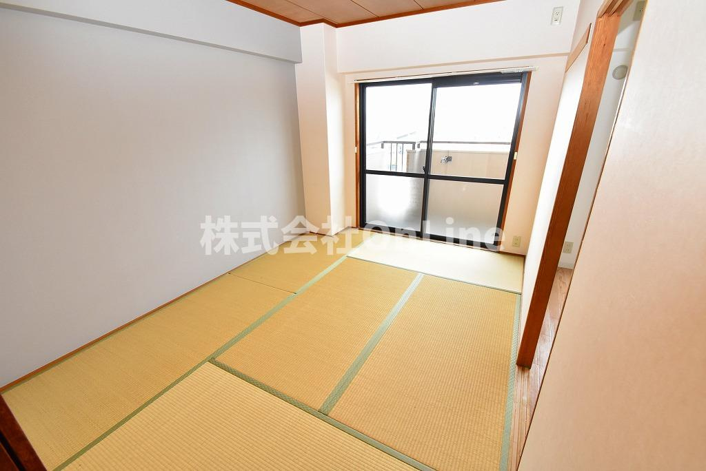 東大阪市西堤本通東３丁目の賃貸マンションの和室
