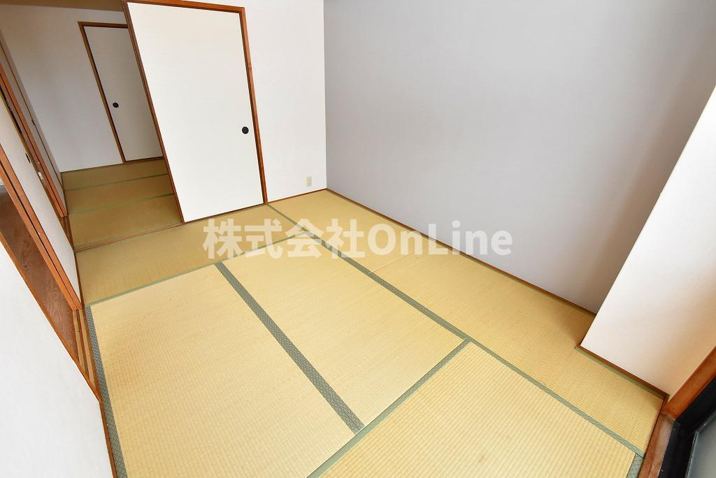 東大阪市西堤本通東３丁目の賃貸マンションの和室