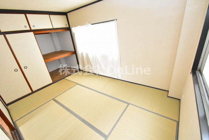 東大阪市荒本西４丁目の賃貸マンションの寝室