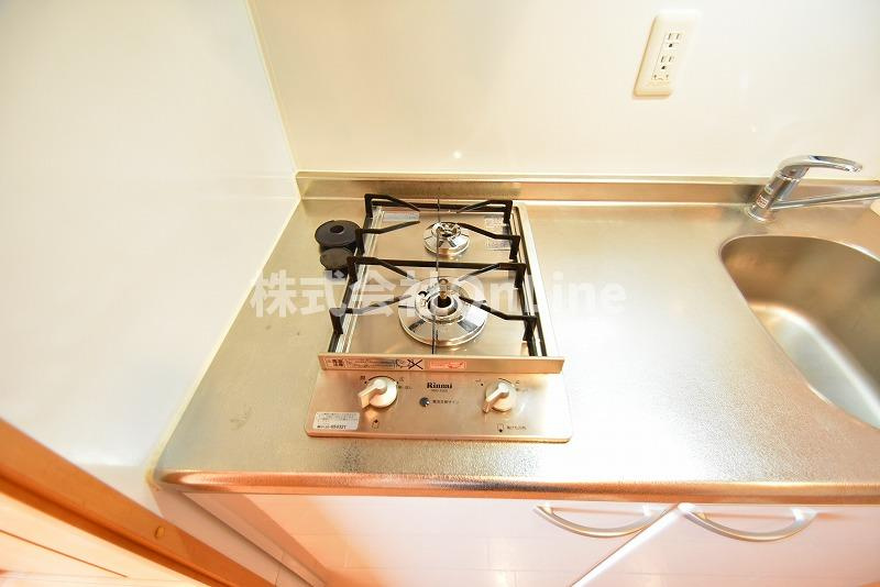 東大阪市中新開２丁目の賃貸マンションのキッチン