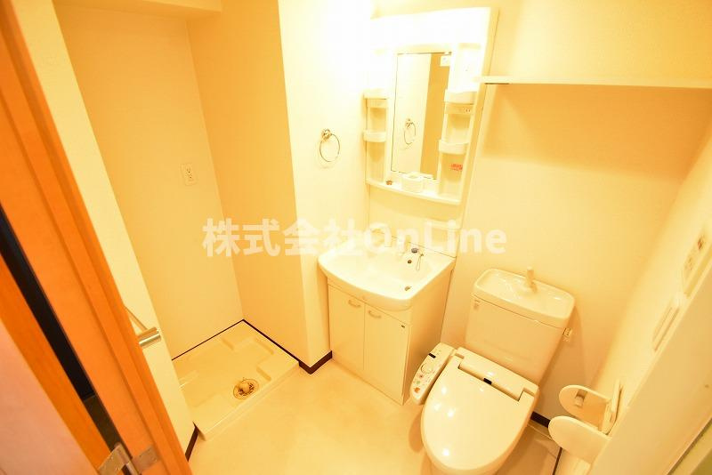 東大阪市中新開２丁目の賃貸マンションの独立洗面台