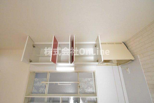 東大阪市柏田西１丁目の賃貸マンションの収納
