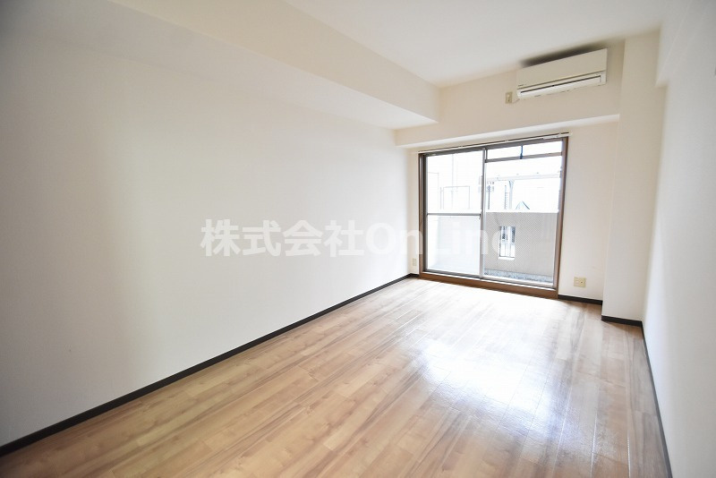東大阪市高井田本通７丁目の賃貸マンションの居間・リビング