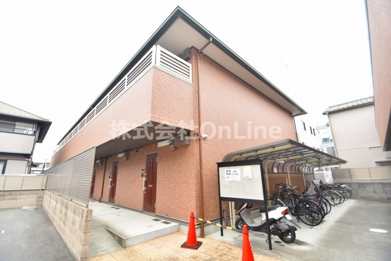 東大阪市御厨南２丁目のアパート