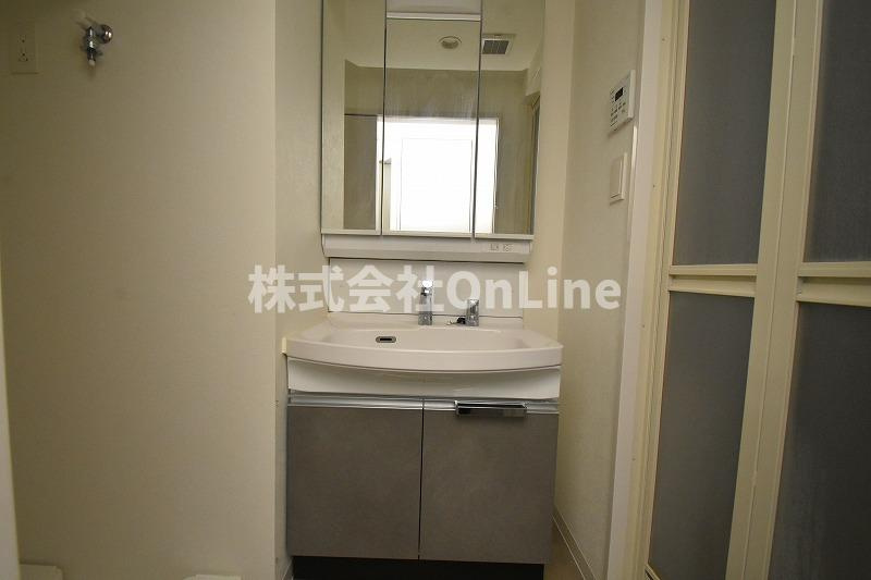 東大阪市足代北１丁目の賃貸マンションの独立洗面台