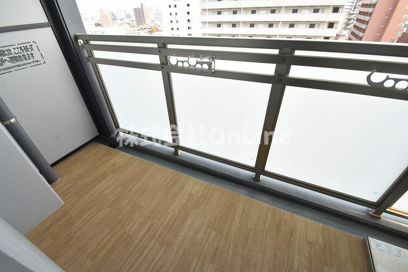 東大阪市足代北１丁目の賃貸マンションのバルコニー