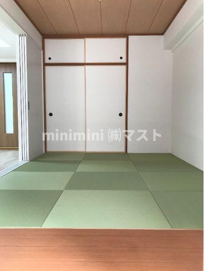 ハイシュタイン堀江の和室