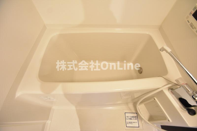 東大阪市菱江３丁目の賃貸マンションの浴室