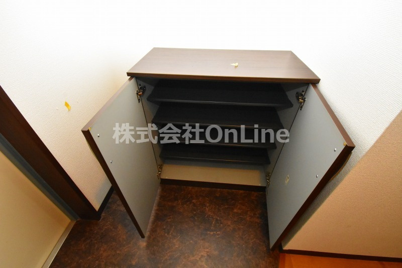 東大阪市荒本新町の賃貸マンションの収納