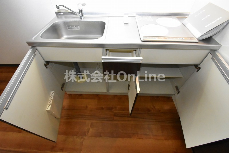 東大阪市荒本新町の賃貸マンションの収納