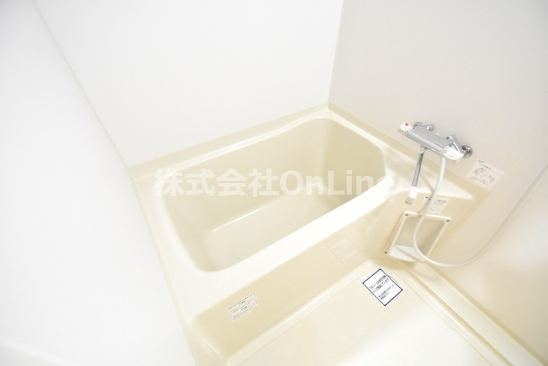 東大阪市荒本新町の賃貸マンションの浴室