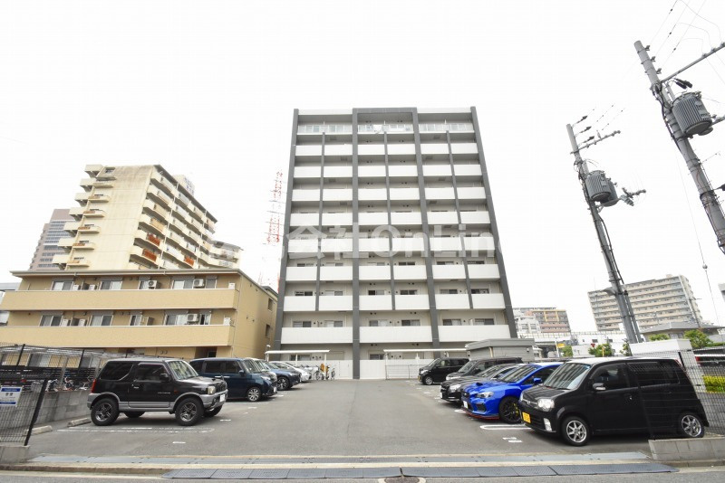 東大阪市荒本新町の賃貸マンションの外観