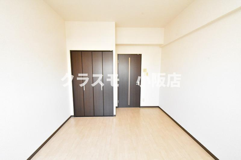 東大阪市高井田西１丁目の賃貸マンションの寝室