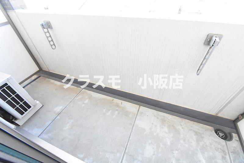 東大阪市高井田西１丁目の賃貸マンションのバルコニー