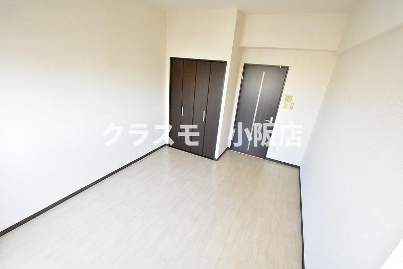 東大阪市高井田西１丁目の賃貸マンションの居間・リビング