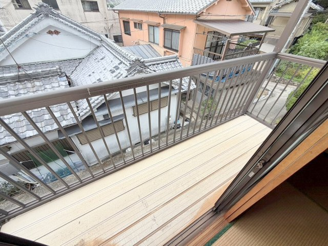 呉市広三芦２丁目の一戸建てのバルコニー