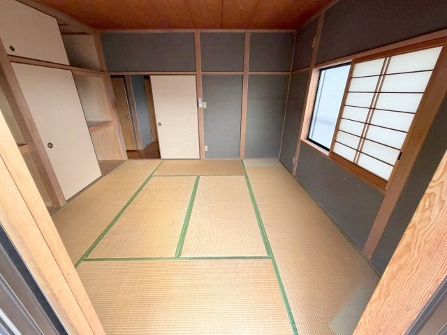 呉市広三芦２丁目の一戸建ての和室