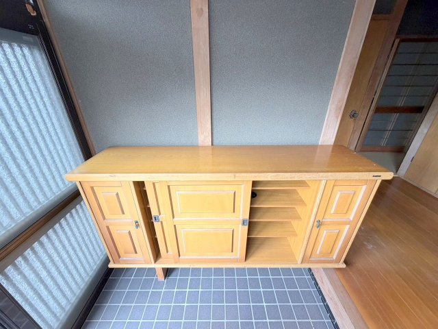 呉市広三芦２丁目の一戸建ての玄関