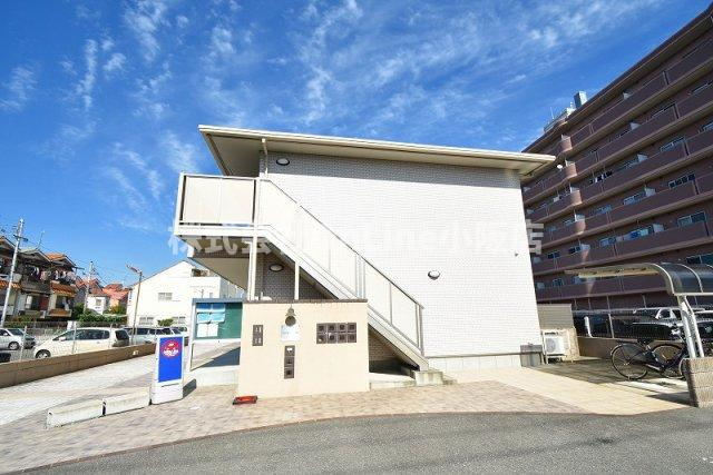 東大阪市西堤本通東２丁目のアパートの外観