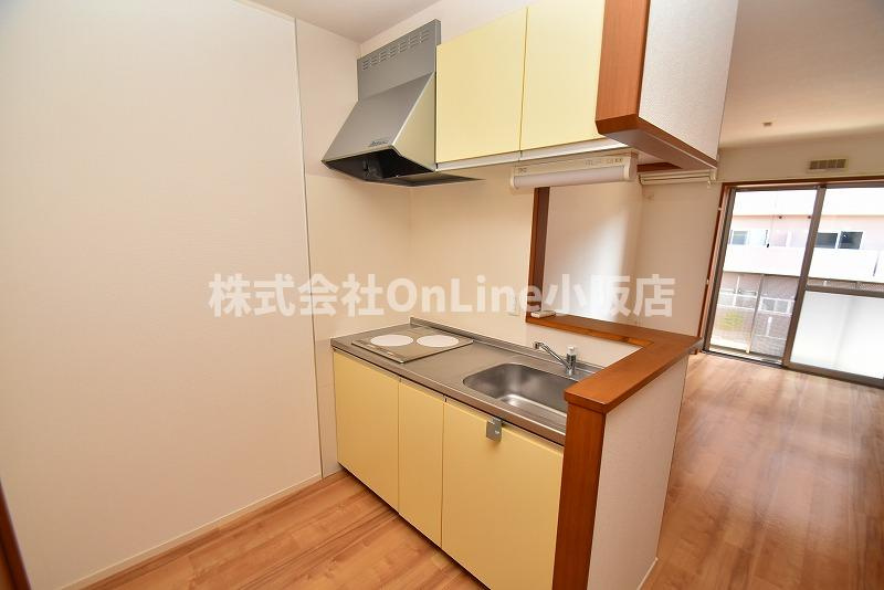東大阪市西堤本通東２丁目のアパートのキッチン