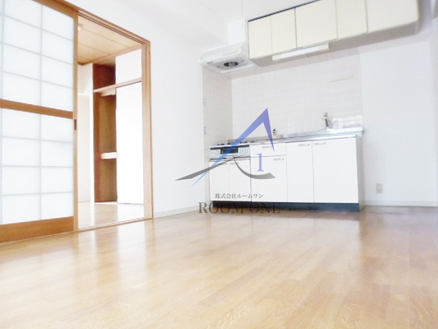 アピレ小杉の居間・リビング|洋室のお部屋です。