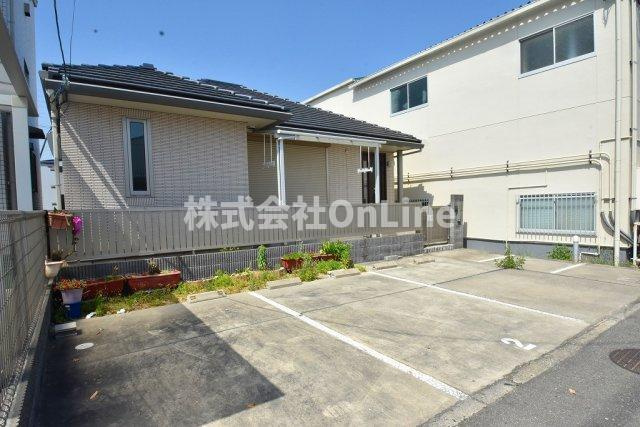 東大阪市菱江３丁目の一戸建ての外観