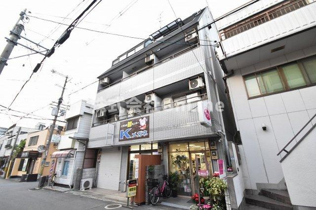 東大阪市長堂２丁目の賃貸マンションの外観