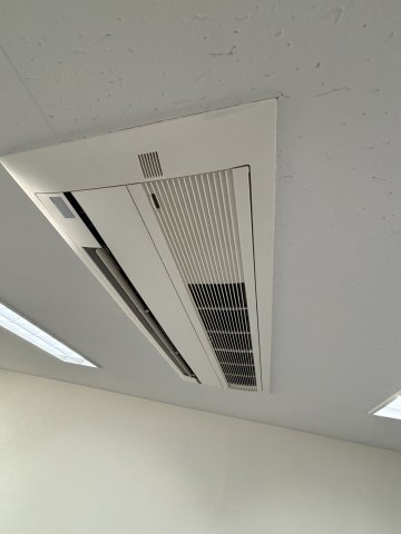 ワークステーション新大阪の設備
