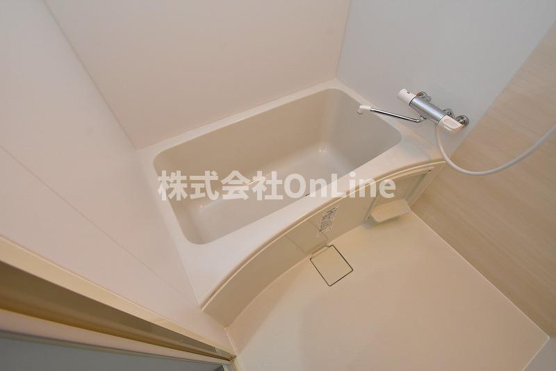 東大阪市下小阪３丁目のアパートの浴室