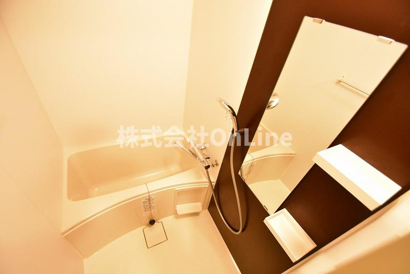 東大阪市横枕西の賃貸マンションの浴室