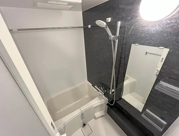 Ｍ－ＲＥＳＩＤＥＮＣＥ西巣鴨の浴室