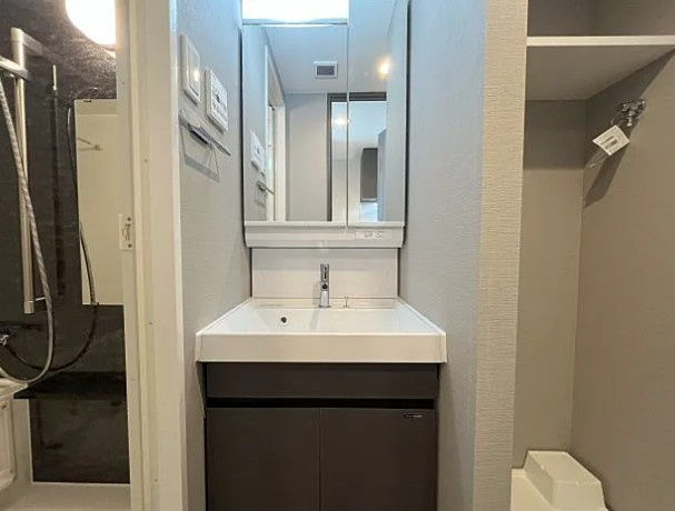 Ｍ－ＲＥＳＩＤＥＮＣＥ西巣鴨の洗面所