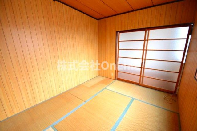 東大阪市上小阪４丁目のテラスの内装