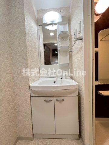 東大阪市長田西４丁目の賃貸マンションの独立洗面台
