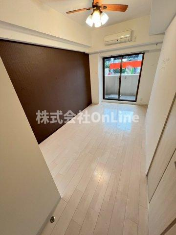 東大阪市長田西４丁目の賃貸マンションの居間・リビング