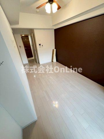 東大阪市長田西４丁目の賃貸マンションの居間・リビング