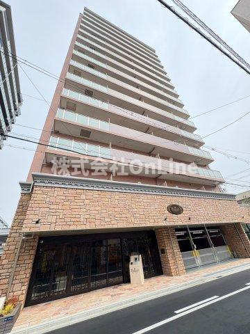 東大阪市長栄寺の賃貸マンションの外観