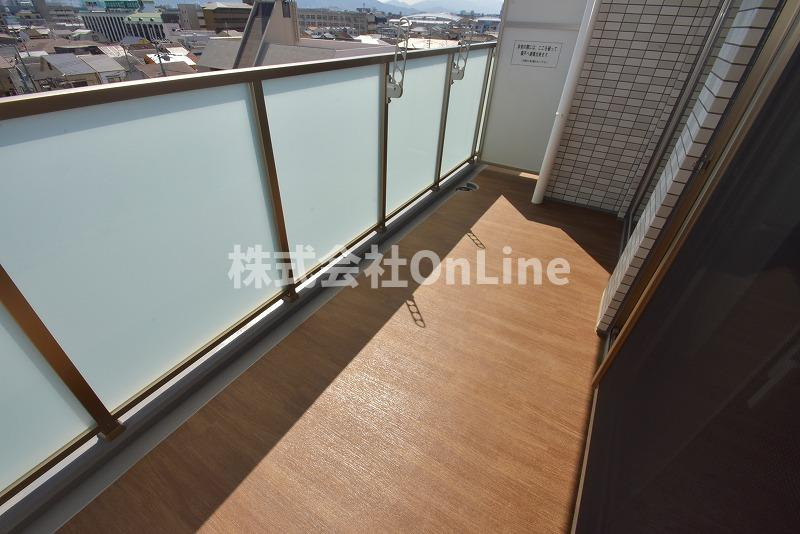 東大阪市下小阪５丁目の賃貸マンションのバルコニー