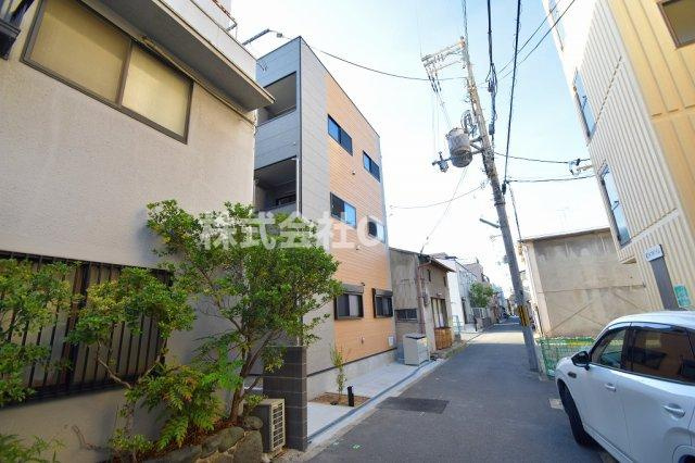 大阪市生野区小路東５丁目のアパートの外観
