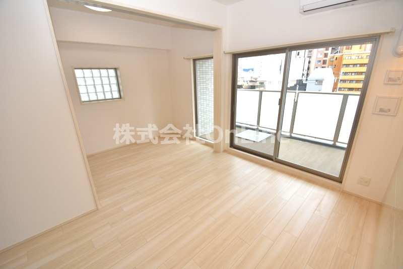 東大阪市足代北１丁目の賃貸マンションの内装