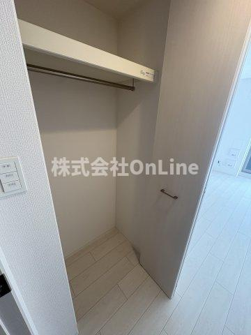 東大阪市菱江３丁目の賃貸マンションの収納