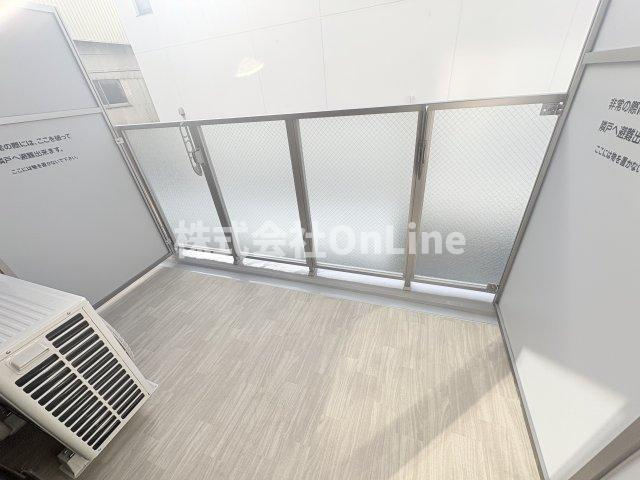 東大阪市菱江３丁目の賃貸マンションのバルコニー